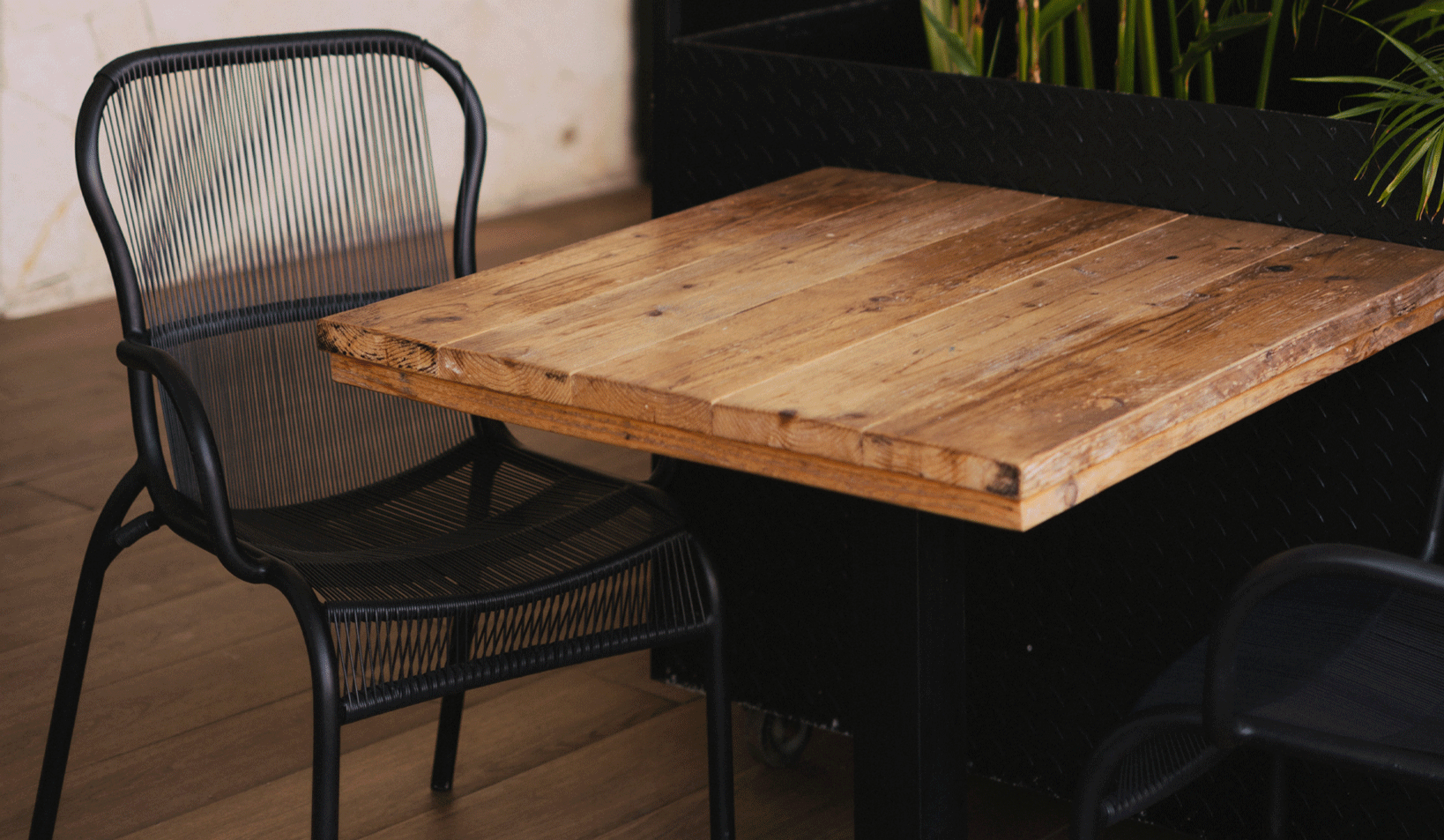GWC_BespokeFurniture_Image3_2048x1120px_AW